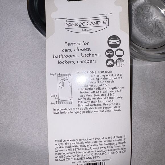 Yankee Candle FROSTED FOREST 2-Wick 20oz Jar Candle, CINNAMON Jar & Car Jar NEW - Picture 6 of 6